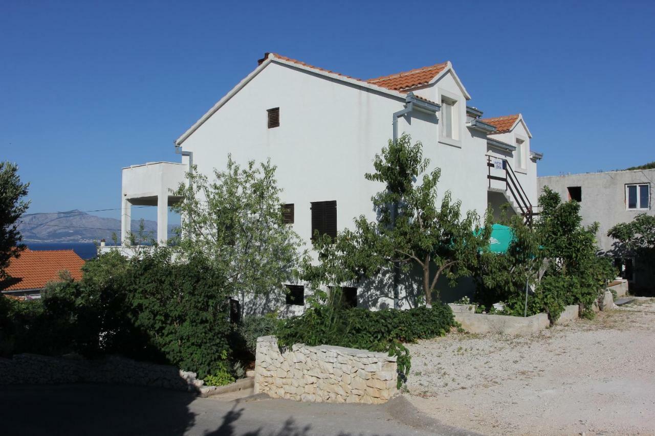 Apartmani Vesna Supetar Exterior foto